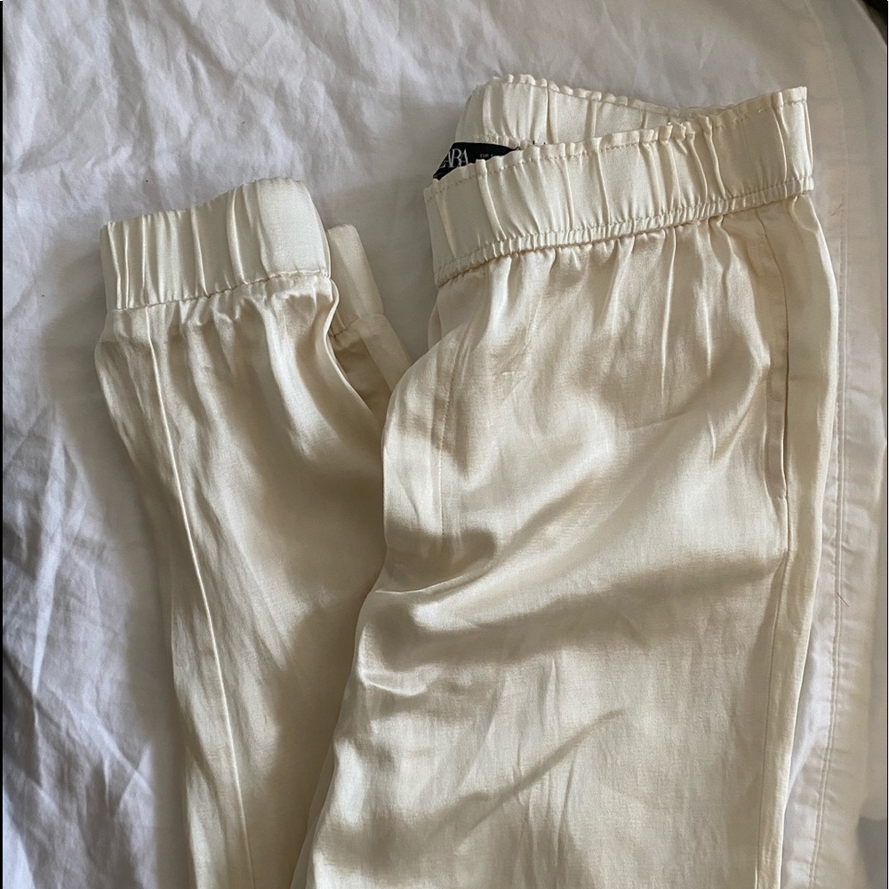 Zara silk Creme joggers